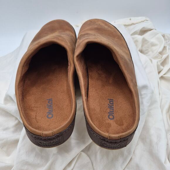 OluKai Kuʻu brown suede slip-on shoes Leather Mules Men’s size 11